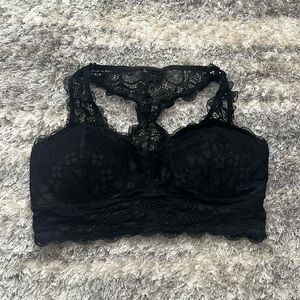 Black bralette with pads